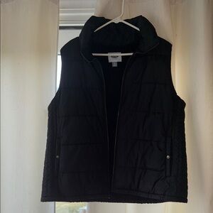 Old Navy Quilted Black Vest